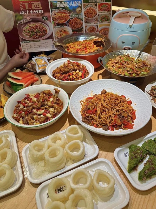 德益配资 巨巨巨好吃的江西菜「小江溪」镇江首店来啦！